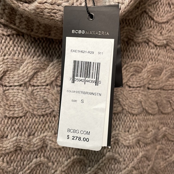 BCBG NWT small wool blend short sleeve poncho cowl neck - Picture 9 of 14